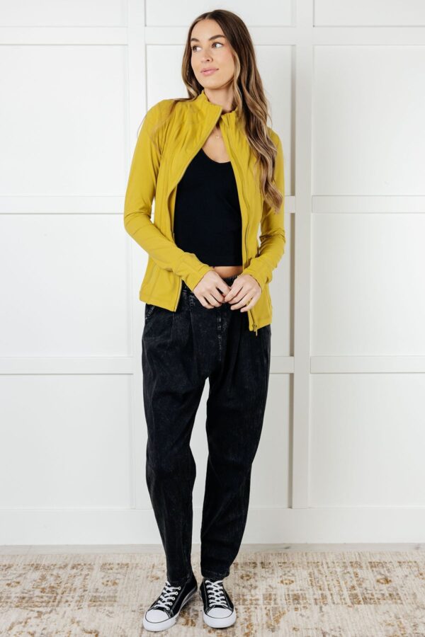 Staying Swift Activewear Jacket in Yellow Pear - Image 5
